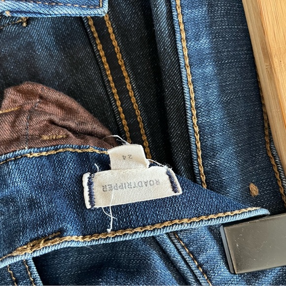 Madewell Roadtripper Jeans, size 24 - Picture 3 of 7